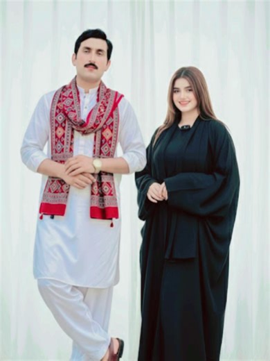 Pndi Ka DiL TiktOker: Stylish Model Poses