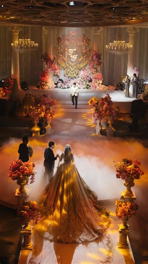 manhbi on Instagram: "In the realm of fairy tales, my job is to breathe life into every story. Together with @tiennguyenn & @cohenjustin , we turn magic into reality. 💕💕💕 --- Credits: Planner & decorations: @jetaimeart_wedding.event Stylist: @kye.nguyen Make Up Artist: @hangthanhthien.makeup Photography: MANHBI WEDDING A Film by: @johnlefilms Videography: @aflyingandrew Wedding planner: Tú Lê Dress: @hacchic_couture #TienNguyenJustin #WeddingDay #manhbiwedding #DestinationWedding #InterContin