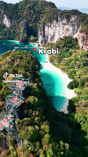 Just 3 hours from Phuket 🚗🏔️ Krabi ⠀ Dreamlike landscape of Thailand 🇹🇭🏞️ ⠀ This is one of our favourite places in Krabi. If you visit Thailand this is a must 🌄 ⠀ 📍Hong Island 360 Viewpoint 📍Koh Lao Lading 📍Hong Island 📍Railay ⠀ If you've had enough of Phuket beaches, venture inland to the wondrous Krabi✨ ⠀ #krabi #thailand #phuketist #phuket