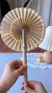 Make a magical little fan with a mechanism using paper. It's so much fun, come and try it! #Let'sDoCraftsTogether #Origami #ParentChildCrafts #DIYCrafts | hand made crafts for kids