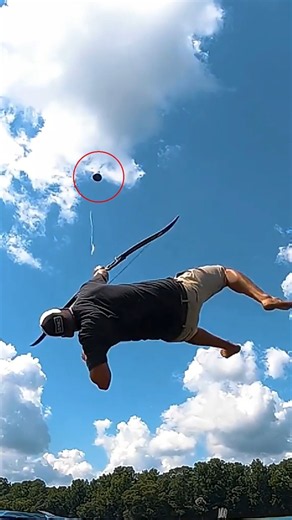 His Archery Skills Look INSANE! 😳🏹#shorts