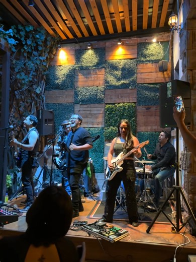 Elena Marquez on Reels | Facebook