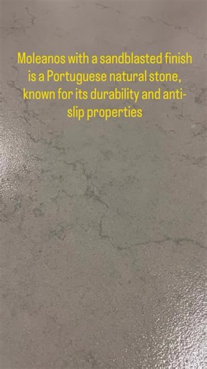 Moleanos with a sandblasted finish is a Portuguese natural stone, known for its durability and anti-slip properties, making it ideal for outdoor applications such as flooring and cladding. The sandblasting process creates a slightly rough texture and evens out the stone’s color, enhancing its original beige or grey tone #NaturalStone #PortugueseStone #Moleanos #SandblastedFinish #AntiSlip