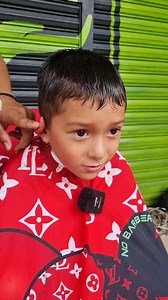 28K views · 473 reactions | Hoy nos fuimos a hacer labor social... Le agradezco a Axel quien me acompañó y regalo su tiempo y trabajo. Me da gusto conocer jóvenes como él que a parte de que estudian, lo convinan con un emprendimiento. Les dejo el número de teléfono de Axel por si alguien necesita un corte de cabello a domicilio (solo atiende caballeros y niños con previa cita por whatsapp en Taretan) 4251278974 | RADIO COMBI SHOW | Facebook