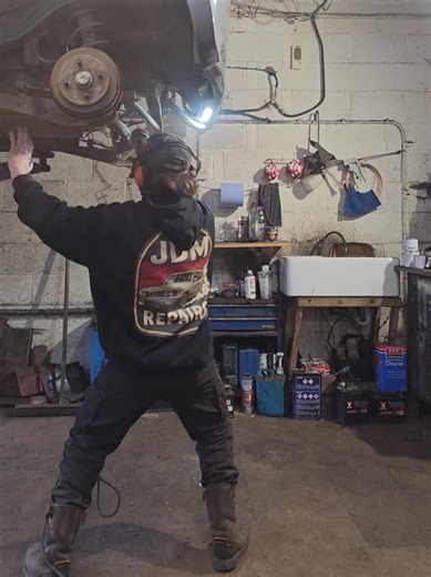 just noncense really . . . #jimny #rust #welding #alto #suzuki