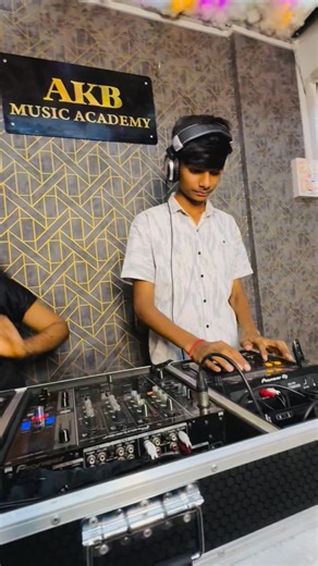 𝐀𝐊𝐁 𝐌𝐮𝐬𝐢𝐜 𝐀𝐜𝐚𝐝𝐞𝐦𝐲 🎧 on Instagram: "Jog control & proper mix 🔥🎧🎛️"