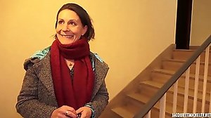 Mature brunette, Laura went to a porn video casting and got fucked harder than ever before - RedPorn.Tv