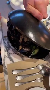 Our mussel pot makes it easy to cook your favorite shellfish and doubles as an impressive serving piece. Pro tip: The lid can be used to hold your empty shells. 😉 How dreamy is the presentation of this dish at T-Brasserie? https://brnw.ch/21wCaKk | Staub USA