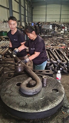 Heavy Rod Shaped Bending Process - Good tools and machinery make work easy