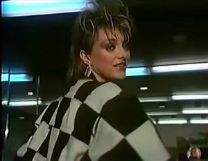 Irena Jarocka - By coś zostało z tych dni, 1976 | Legendy muzyki