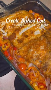 Creole Baked Cod for Weight Loss Recipe 😋🔥⁣ ⁣ Ingredients:⁣ -Cod⁣ -Mini sweet peppers⁣ -Cherry tomatoes⁣ -Red onion⁣ -Butter⁣ -Olive oil⁣ -Seasonings: Tony’s creole seasoning, smoked paprika, garlic powder, onion powder, parsley, salt and pepper ⁣ ⁣ ⁣ Featured: @mishloveee⁣ ⁣ #BlackFoodieFinder⁣ ⁣ ━━━━━━━━━━━━━━━━━━━━━━⁣ 𝗥𝗲𝗰𝗶𝗽𝗲? Comment “recipe” or visit 𝗕𝗹𝗮𝗰𝗸𝗙𝗼𝗼𝗱𝗶𝗲.𝗰𝗼𝗺⁣ ━━━━━━━━━━━━━━━━━━━━━━⁣ ⁣ 𝘛𝘩𝘦 𝘕𝘰. 𝟷 𝘱𝘭𝘢𝘵𝘧𝘰𝘳𝘮 𝘤𝘦𝘭𝘦𝘣𝘳𝘢𝘵𝘪𝘯𝘨 𝘉𝘭𝘢𝘤𝘬 𝘧𝘰𝘰𝘥, �
