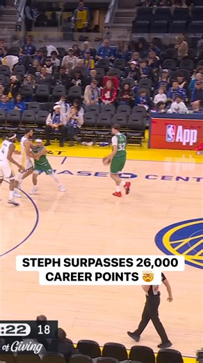 Stephen Curry puts in the layup and has now eclipsed 26,000 career points! 🔥 DAL-GSW • ABC & ESPN Tap to Watch ➡️ https://www.nba.com/how-to-watch-game-redirect/0022500011?partnerRef=NBA&platform=Facebook&surface=Post | NBA