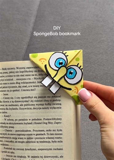 Create a Fun DIY SpongeBob Bookmark