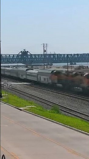 WB BNSF Office Car Special in Fort Madison, IA on August 19, 2023