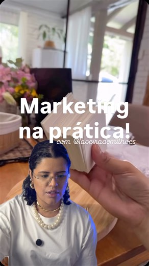 Aline Rosa | Vendas & MKT | A estratégia mais simples, barata e genial que pouca gente usa pra atrair clientes todos os dias Tem gente complicando o marketing…... | Instagram