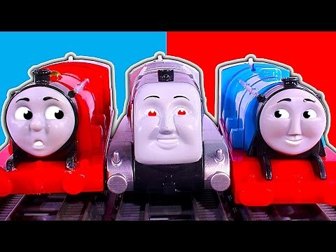 Thomas Trackmaster Mega Battle Ultimate Train Crash & Smash Fun