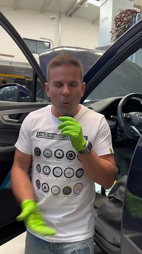 ¿Dónde está el fusible？ 🧐 • • #audi #mecanicodel #taller #fusib | Gt Automoción