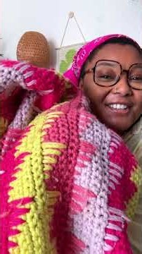 Pink Lady® Crochet Competition