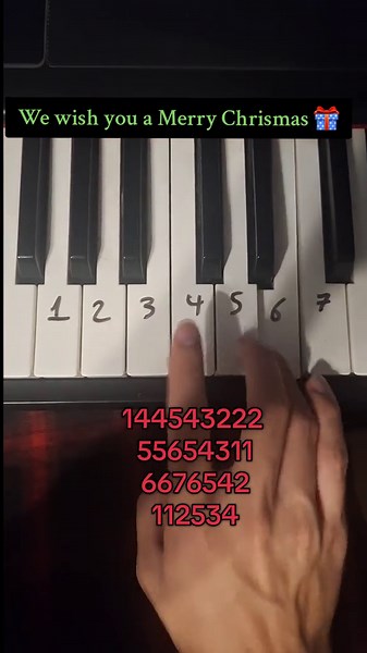 Learn to Play We Wish You a Merry Christmas on Piano