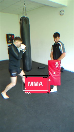 🥊🔥 Az MMA nemcsak egy sport, hanem egy folyamatos kihívás önmagaddal szemben. Fegyelem, kitartás, önbizalom és fejlődés – minden edzés hozzátesz valamit, amit a teremen kívül is magaddal viszel. Kezdőtől haladóig várunk a DSC-ben! 💪🥋 📍Dunakanyar Sport Club | Vác, Vám utca 13. . . . #dscvac #mma #edzes