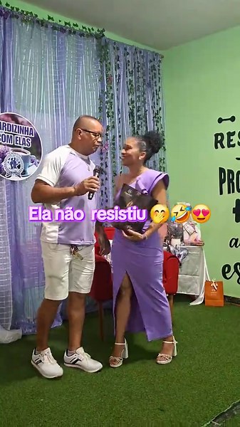 Não vivemos só de treino né? tem que ter o papo de amor...🤭🤣😍❤️⚘️ #fypシ゚ #casal #academia @geciele lima08 @ronronaldolima