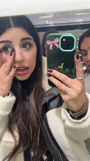 Top Makeup Artists You Should Follow