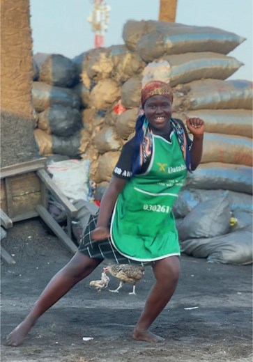 Nigerian Dance Video Featuring Beautiful Black Women
