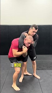 How to defend a rear choke -#selfdefensetechniques