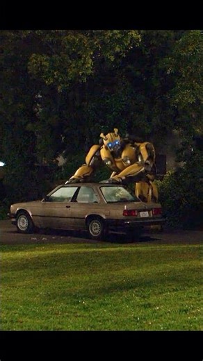 #movie #film **"HE'S A GIANT ALIEN ROBOT. HE JUST WANTED TO HELP."** 🚗🥚🧻😈