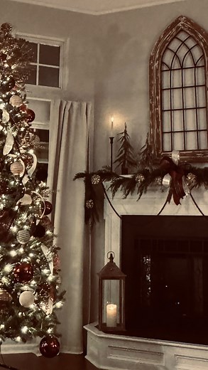 53 reactions · 11 comments | When the client says…”surprise me” . We changed EVERYTHING on this family’s “big” tree this year and I’m obsessed. My schedule is getting full for in-home visits. Reach out if you are wanting me to help you decorate!  | The Gingered Farmhouse | Facebook