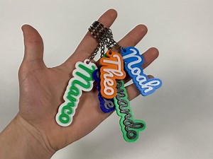Custom Name Keychain | 3D Printed Raised Lettering, Modern Design - Etsy