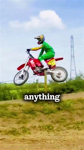 The Most Famous Dirt Bike Ever: Honda CR250R #dirtbike
