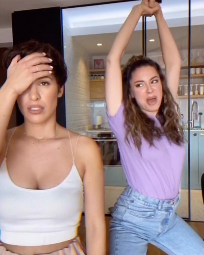 Sara Jo on Instagram: "OH SHIT"