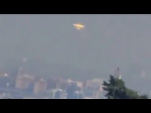 Here's 4 Seperate UFO Videos Showing Unimaginable Uniqueness ‪@ufonews1‬
