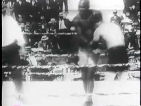 Jack Johnson vs "Fireman" Jim Flynn (1912)
