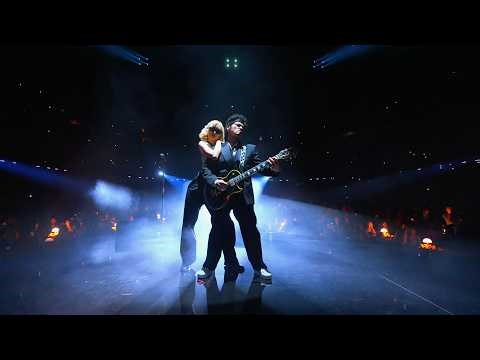 ROSÉ & Bruno Mars - APT. (Live at the 68th Annual Grammy Awards)