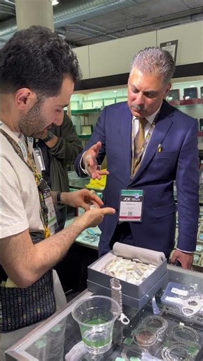 Stay Away From Moissanite #traxnyc #jewelry #shorts