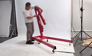 2 Ton Hydraulic Engine Hoist, Folding Hydraulic Crane Carbon Steel Engine Hoist Crane Hoists Heavy Duty Folding Cherry Picker Engine Lift w/8 Ton Hydraulic Cylinder for Workshops Warehouses Wharves
