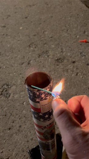 9 in American Thunder firework!! #fireworks #viral #firework #pyro #pyrotechnics