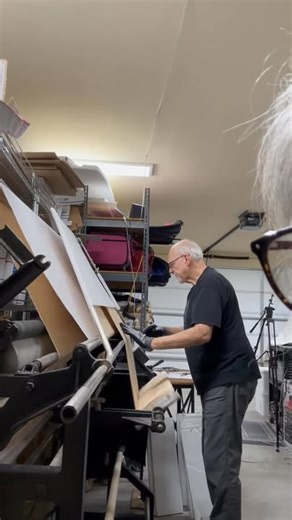 17K views · 175 reactions | Discover the perfect fabrics for your next project at squareinasquare.com! Explore a wide range of high-quality materials, from cotton and linen to unique blends. Our curated selection caters to all sewing enthusiasts, whether you're crafting clothing or home decor. Elevate your creations with trendy patterns and colors today!  | Square in a Square quilting | Facebook