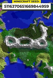 I found a Minecraft seed with 3 mountain circles at spawn!