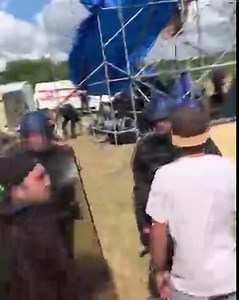 A.C.A.B. French Police destroy Soundsystem nr.2 | Soundsystems