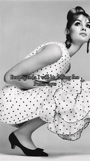 The Charm of Polka Dots in 1960s Fashion