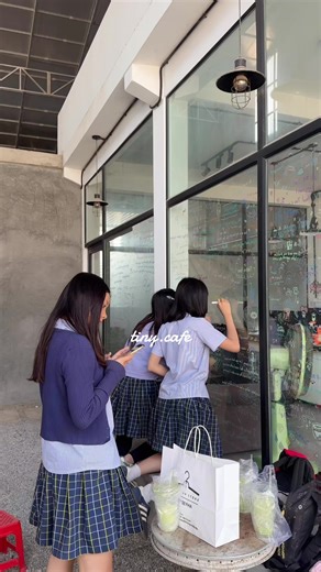 Exploring Tiny Cafe in Battambang