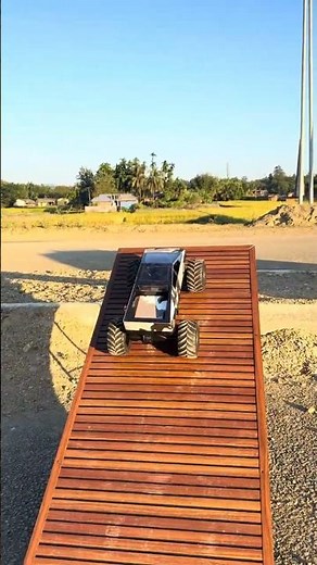 Ultimate RC Truck Ramp Challenge | Off-Road Beast vs Speed Buggy 🚗💨🔥