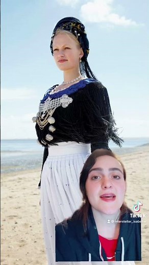 German Dress / Tracht: Frisian Tracht