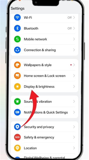 Mobile Ki Brightness Kaise Badhaye ll Display Brightness Problem Solution #shorts