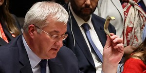 Sybiha shows North Korean KN-23 missile fragment at UN Security Council