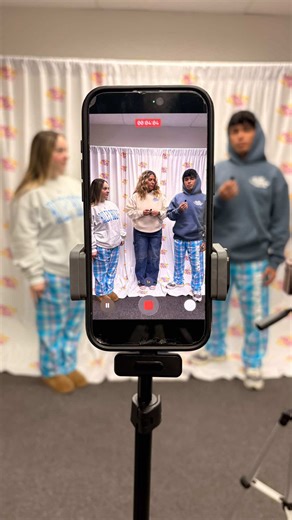 With my favorite couple spreading awareness for Matteo & kids like him. 🎗️💙🌎 #teachersoftiktok #givingtuesday #fyp #childhoodcancer #foryou