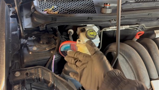 How to change oil/filter/air filter coolant check screen wash on a 2010 Mercedes a160 petrol auto Part 17 | The Flying Duck77